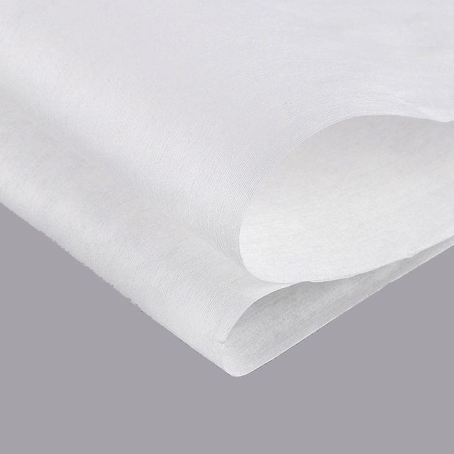 Hvor stærk er skyllebart spunlace nonwoven-stof, når det er vådt?